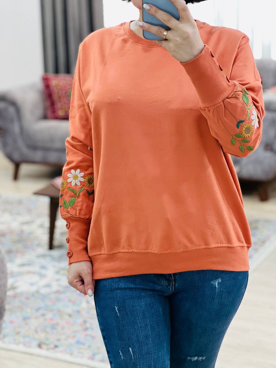 عکس محصول بلوز آستین گلدوزی زنبور - شماره 6